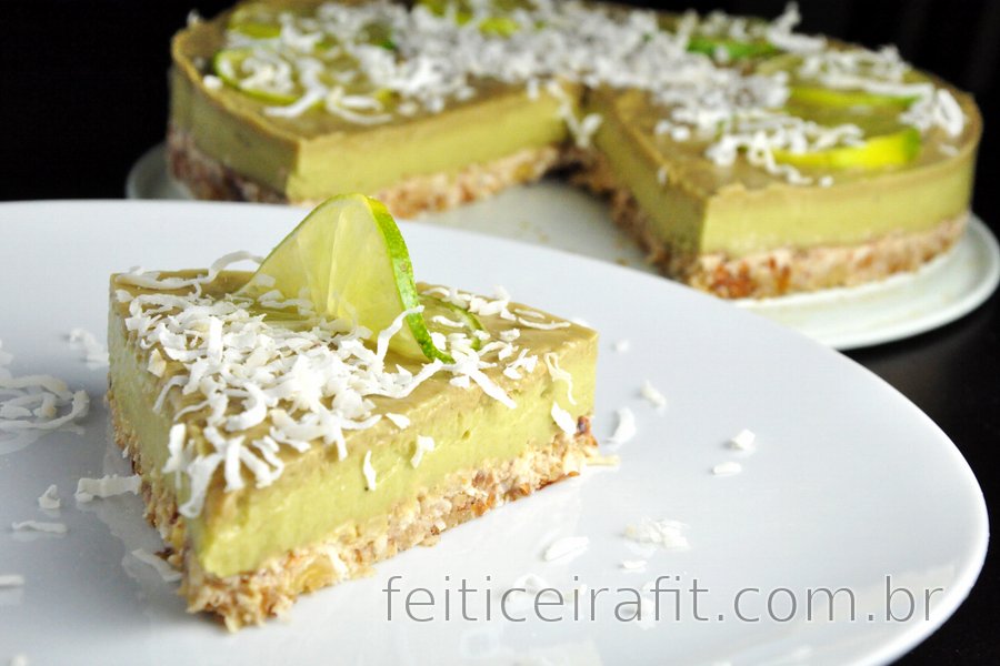 Torta de limão e abacate (crudívora e sem glúten)
