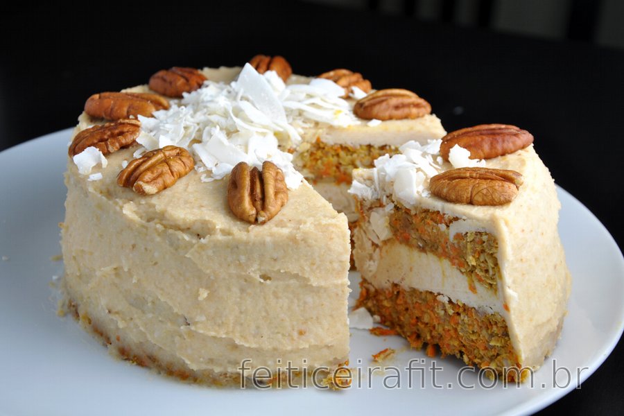 Bolo de cenoura vegan - sem ovos, leite ou manteiga