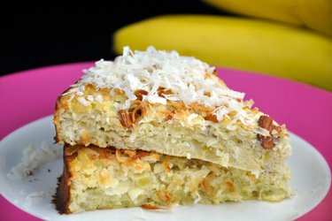 Bolo saudável de banana e coco (sem glúten e sem açúcar)