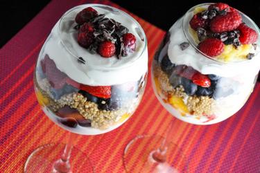 Parfaits de quinoa saudáveis