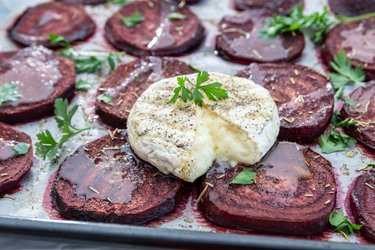 Beterraba ao forno com queijo